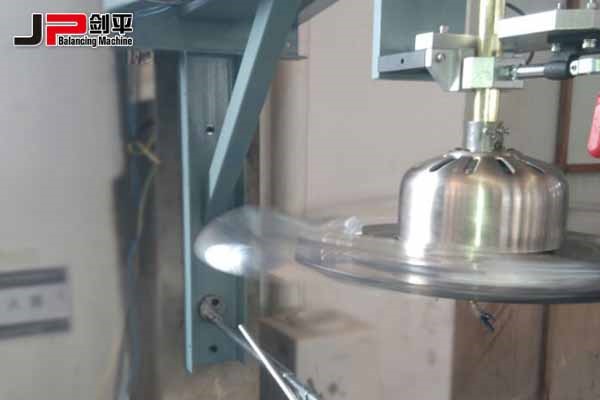 吊扇燈專用動平衡機(jī) 吊扇燈專用動平衡機(jī)